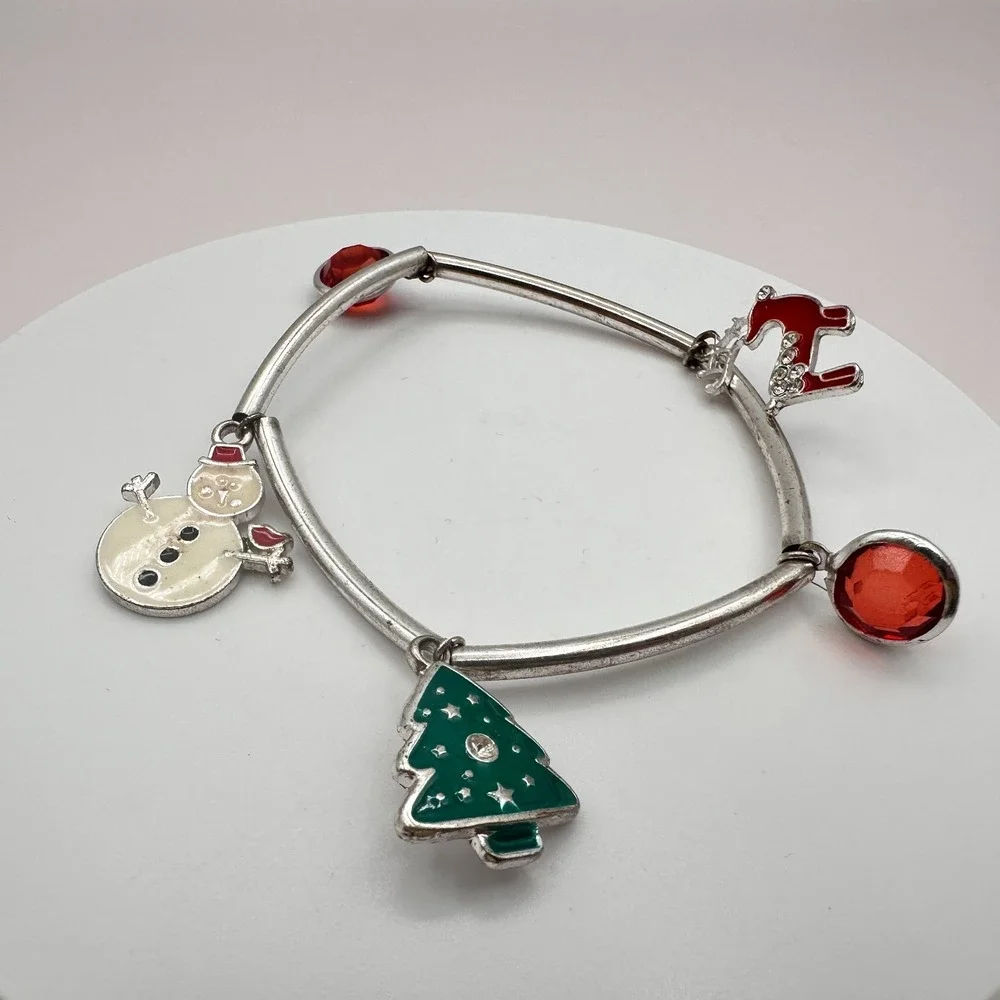 Vintage Y2K Silver Tone Holiday Charm Bracelet - Classic Women's Jewelry